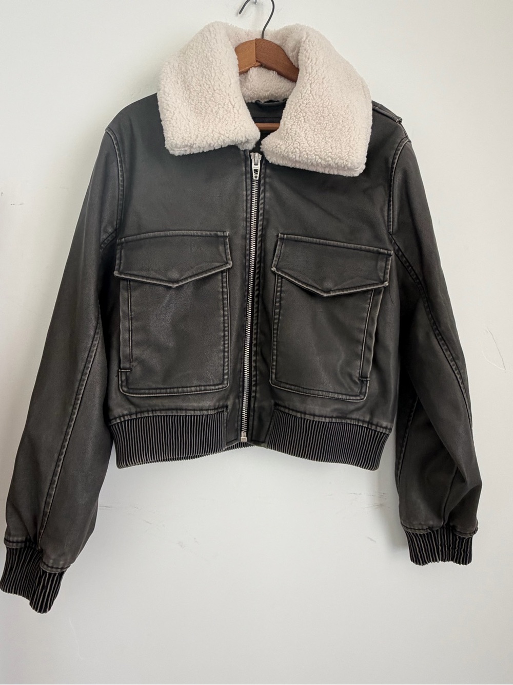 BLANKNYC Night Crawler Faux Leather Sherpa Aviator Bomber Jacket Medium